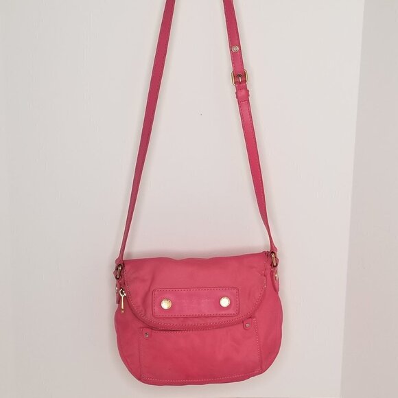 Marc Jacobs 'Preppy Nylon - Natasha' Crossbody Bag - Picture 4 of 11